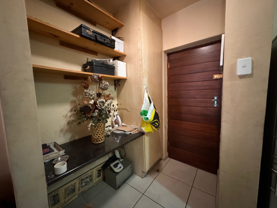 1 Bedroom Property for Sale in Die Bult North West